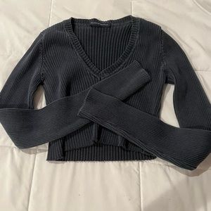 Brandy Melville Cropped Blue Long Sleeve Top